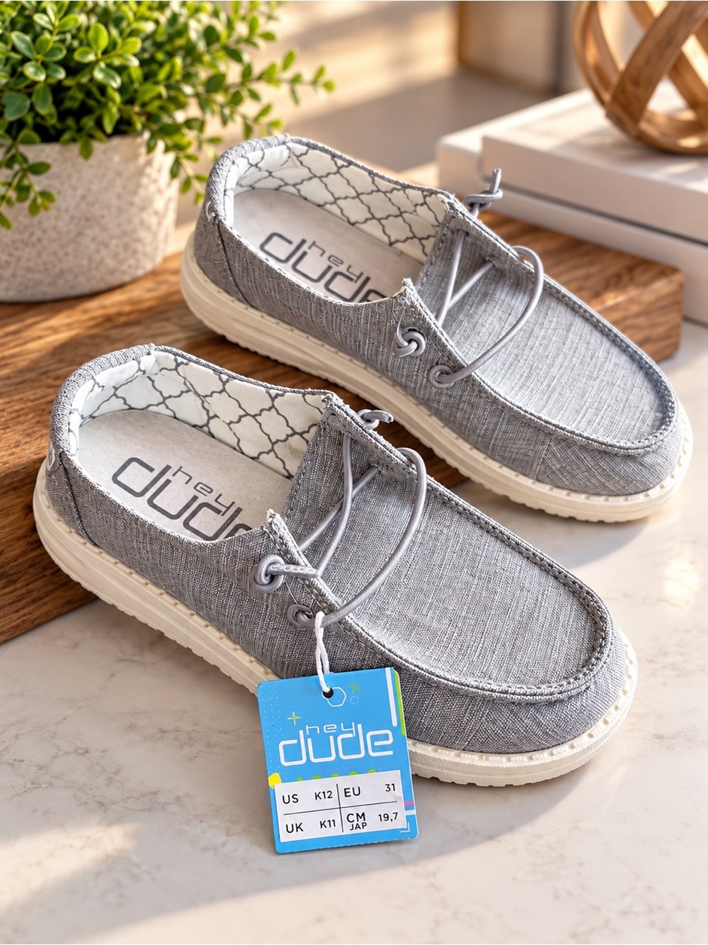 Hey Dude Wendy Youth Linen Grey Casual Shoes Size 12